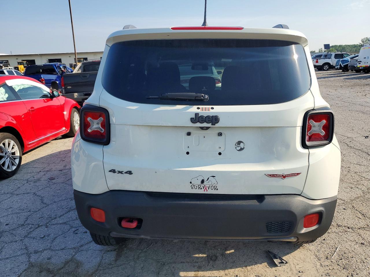 2015 JEEP RENEGADE TRAILHAWK photo 16