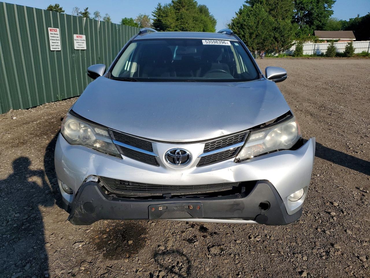 2013 TOYOTA RAV4 XLE photo 13