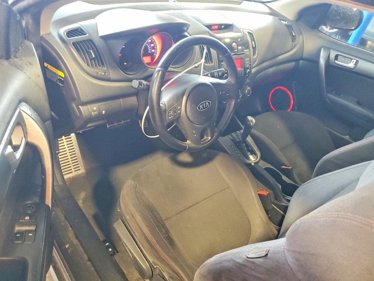 2010 KIA FORTE SX photo 22