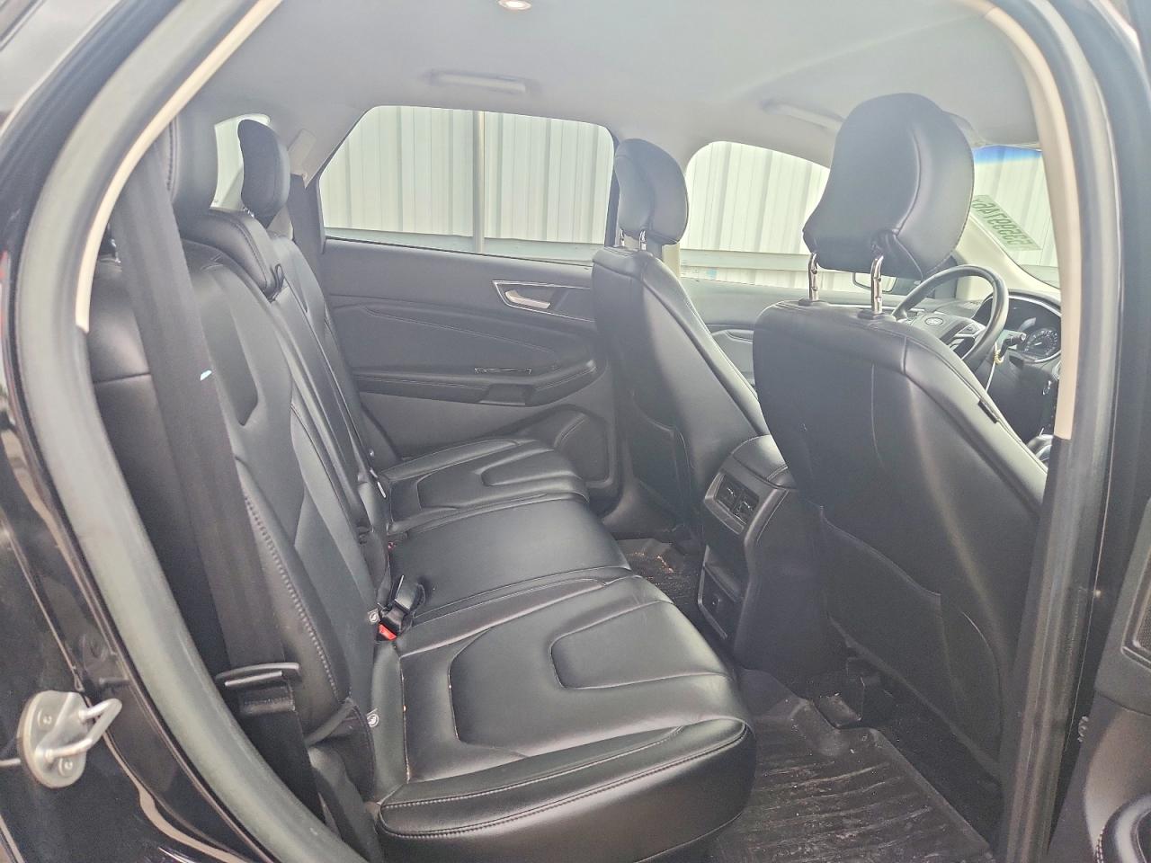 2017 FORD EDGE TITANIUM photo 31