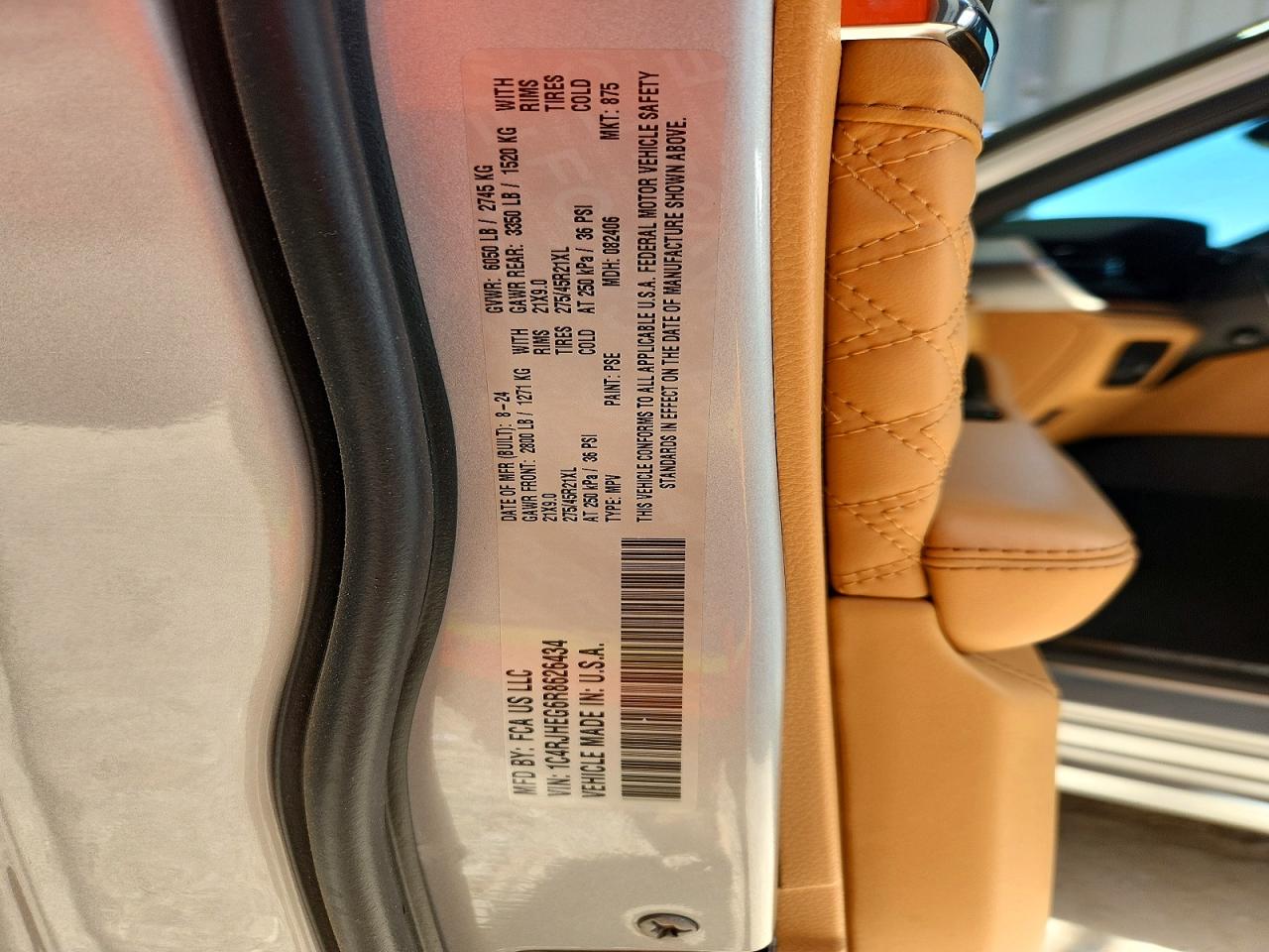 2024 JEEP GRAND CHEROKEE SUMMIT photo 37