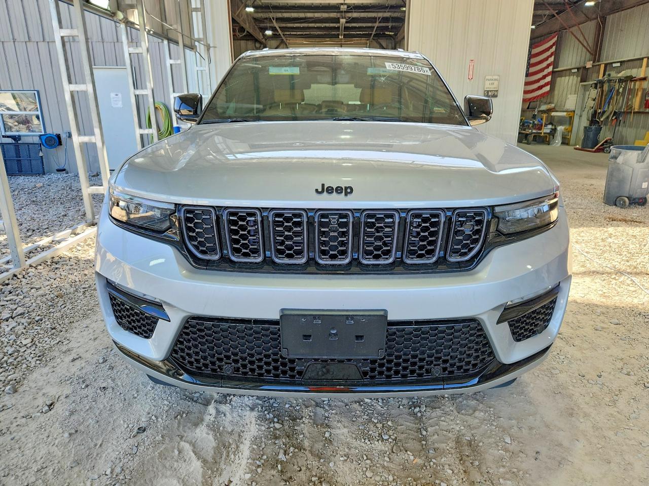 2024 JEEP GRAND CHEROKEE SUMMIT photo 13