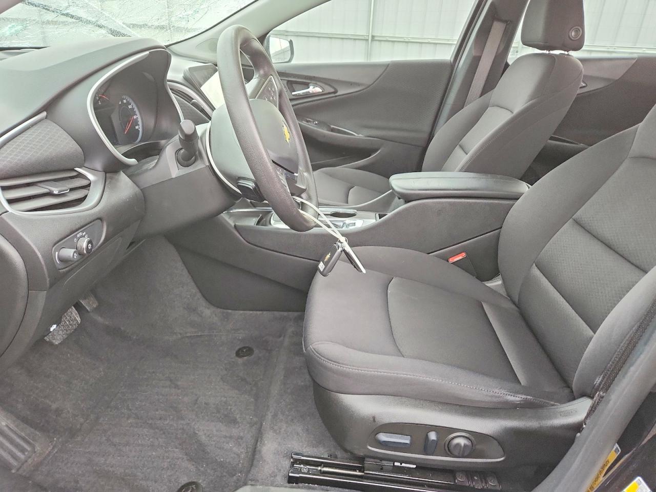 2023 CHEVROLET MALIBU LT photo 7