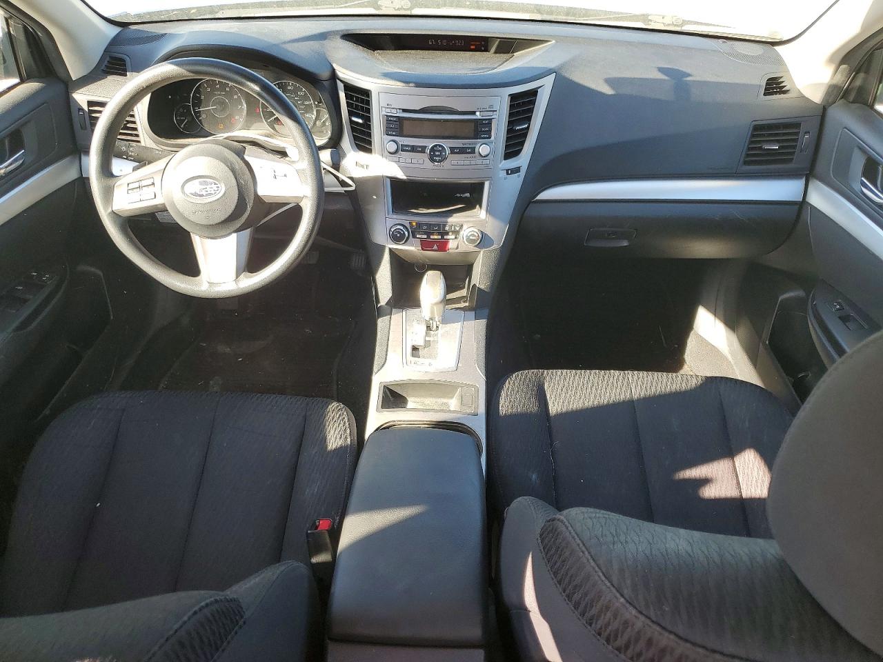 2011 SUBARU LEGACY 2.5I photo 15