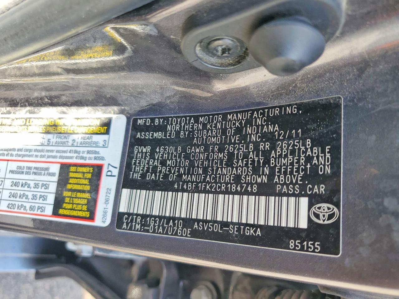 2012 TOYOTA CAMRY XLE photo 13