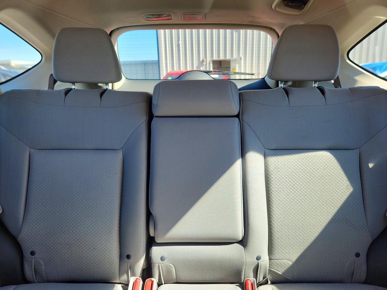 2016 HONDA CR-V LX photo 28