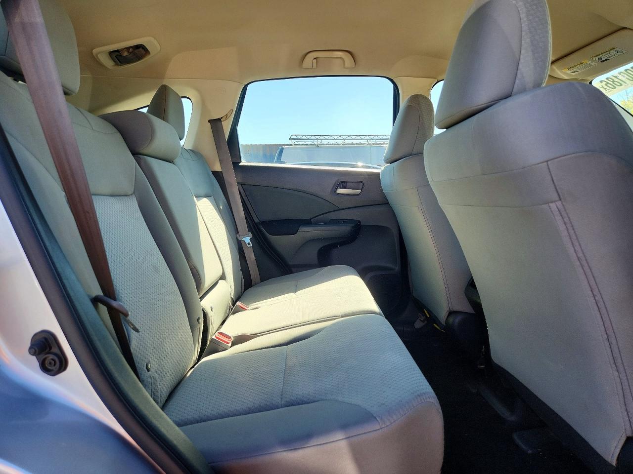 2016 HONDA CR-V LX photo 31