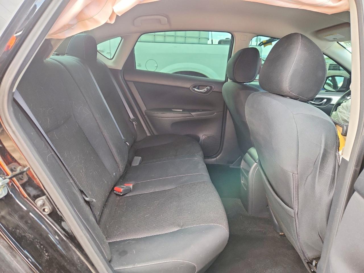 2019 NISSAN SENTRA S photo 19