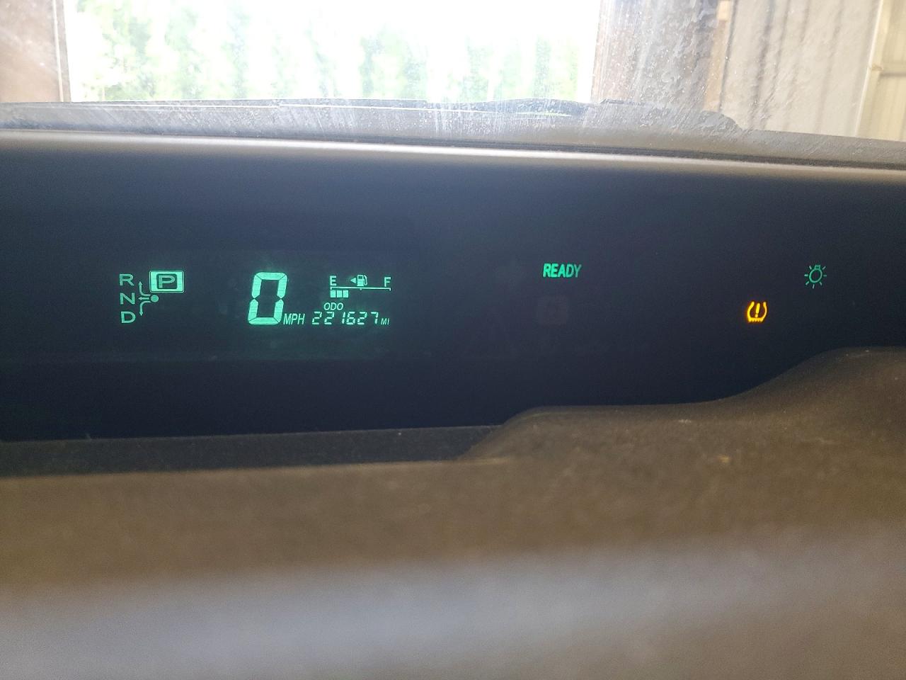 2009 TOYOTA PRIUS BASE photo 17