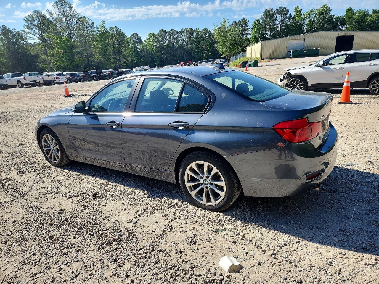 2017 BMW 320 XI photo 3