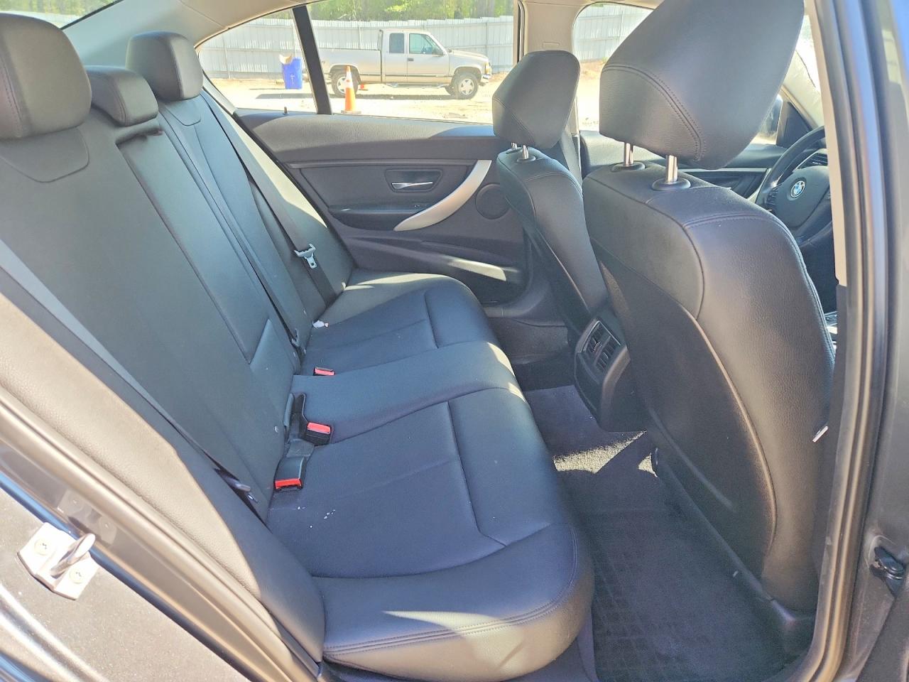 2017 BMW 320 XI photo 19