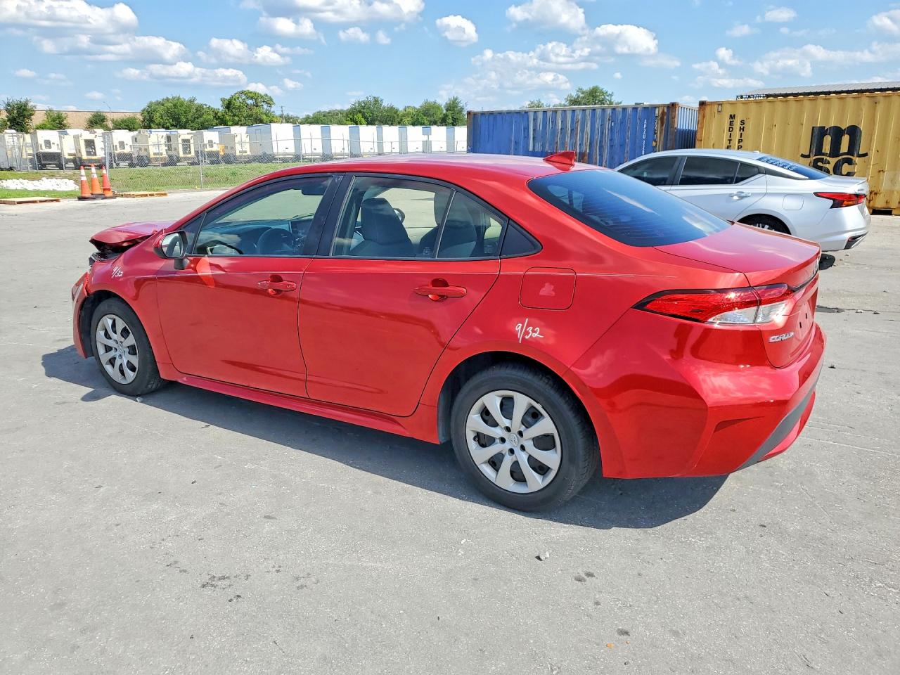 2021 TOYOTA COROLLA LE photo 4