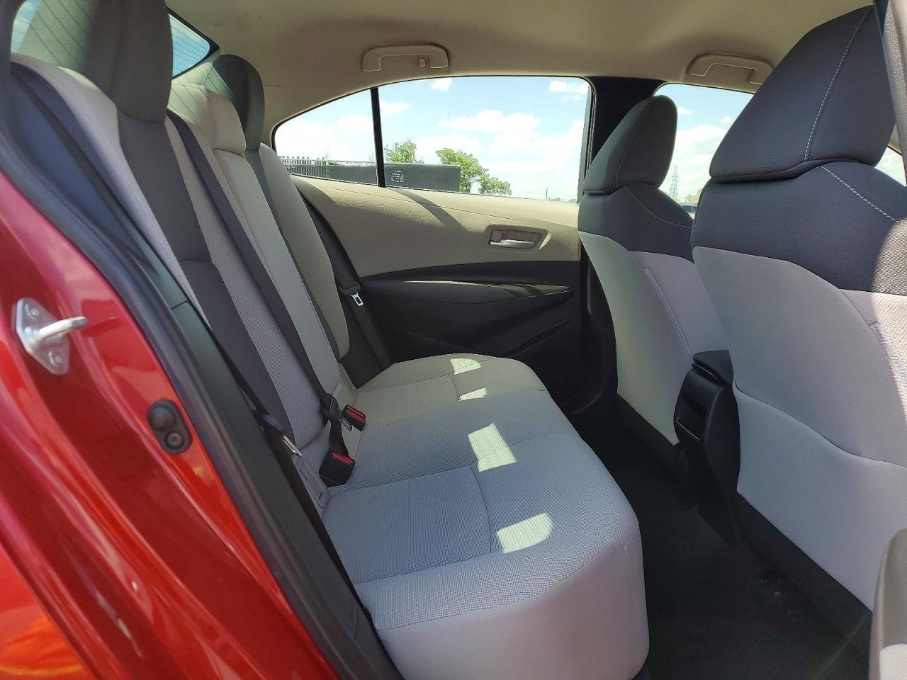 2021 TOYOTA COROLLA LE photo 28