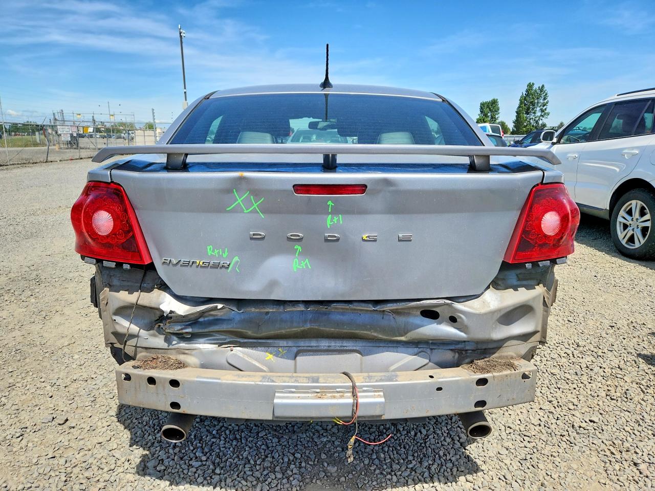 2013 DODGE AVENGER SXT photo 16