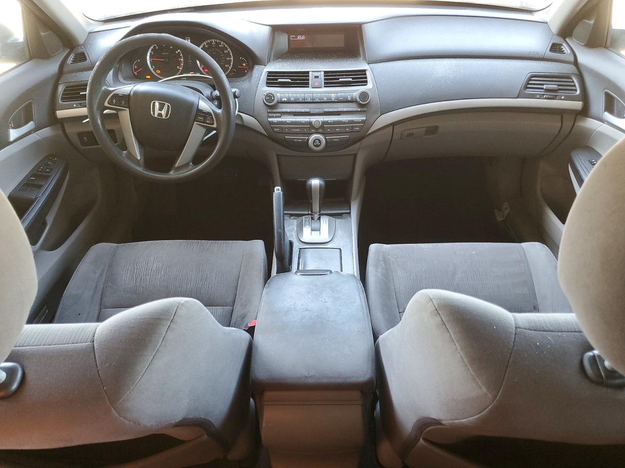 2012 HONDA ACCORD LX photo 15