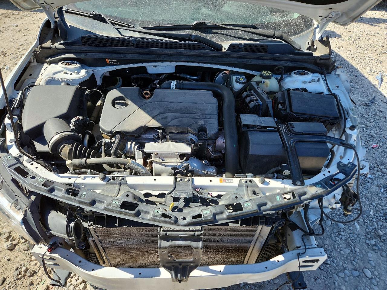2017 CHEVROLET MALIBU LT photo 21