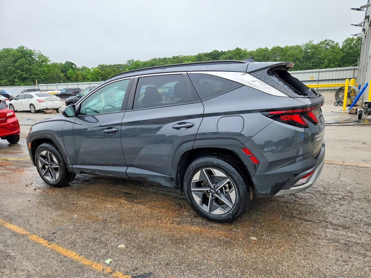 2025 HYUNDAI TUCSON SEL photo 3
