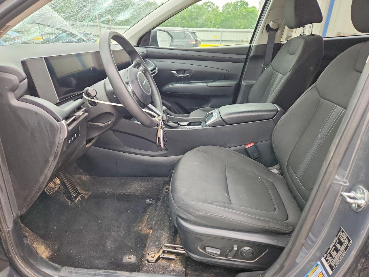 2025 HYUNDAI TUCSON SEL photo 13