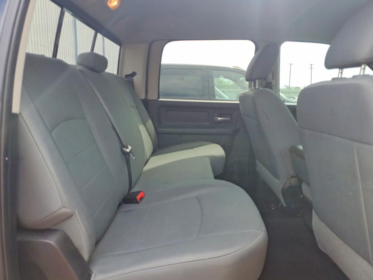 2016 RAM 2500 SLT photo 10