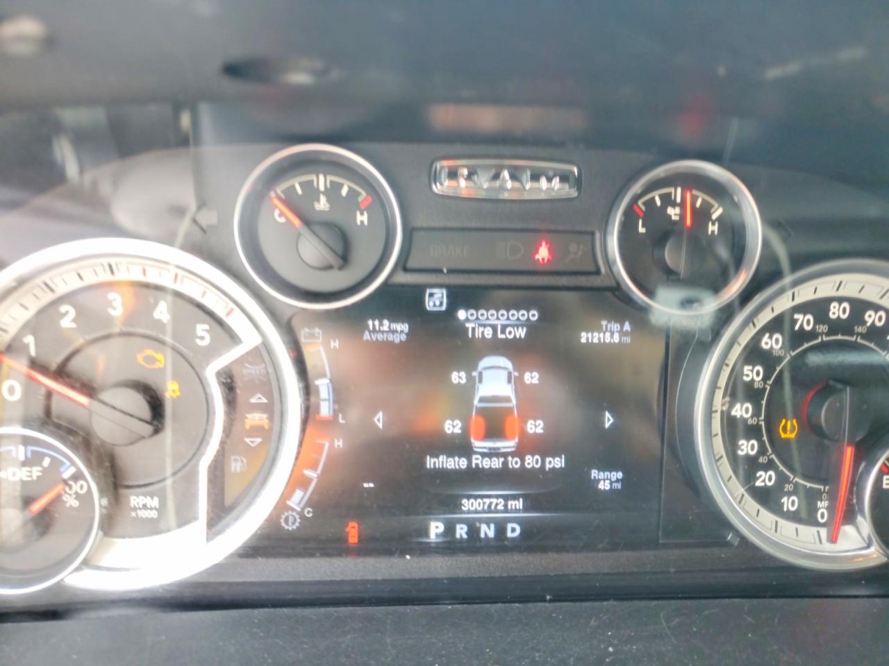 2016 RAM 2500 SLT photo 9