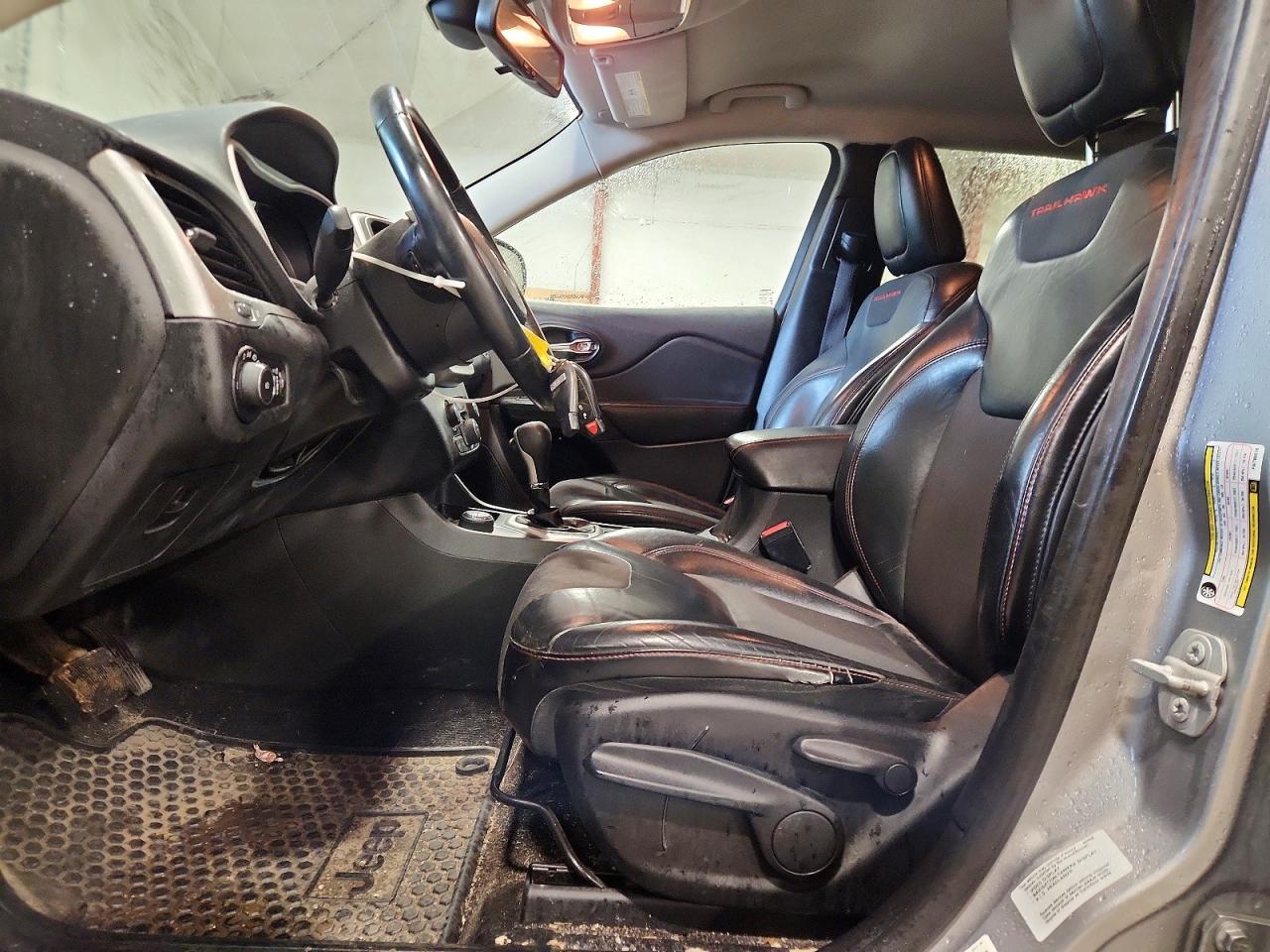 2015 JEEP CHEROKEE TRAILHAWK photo 13