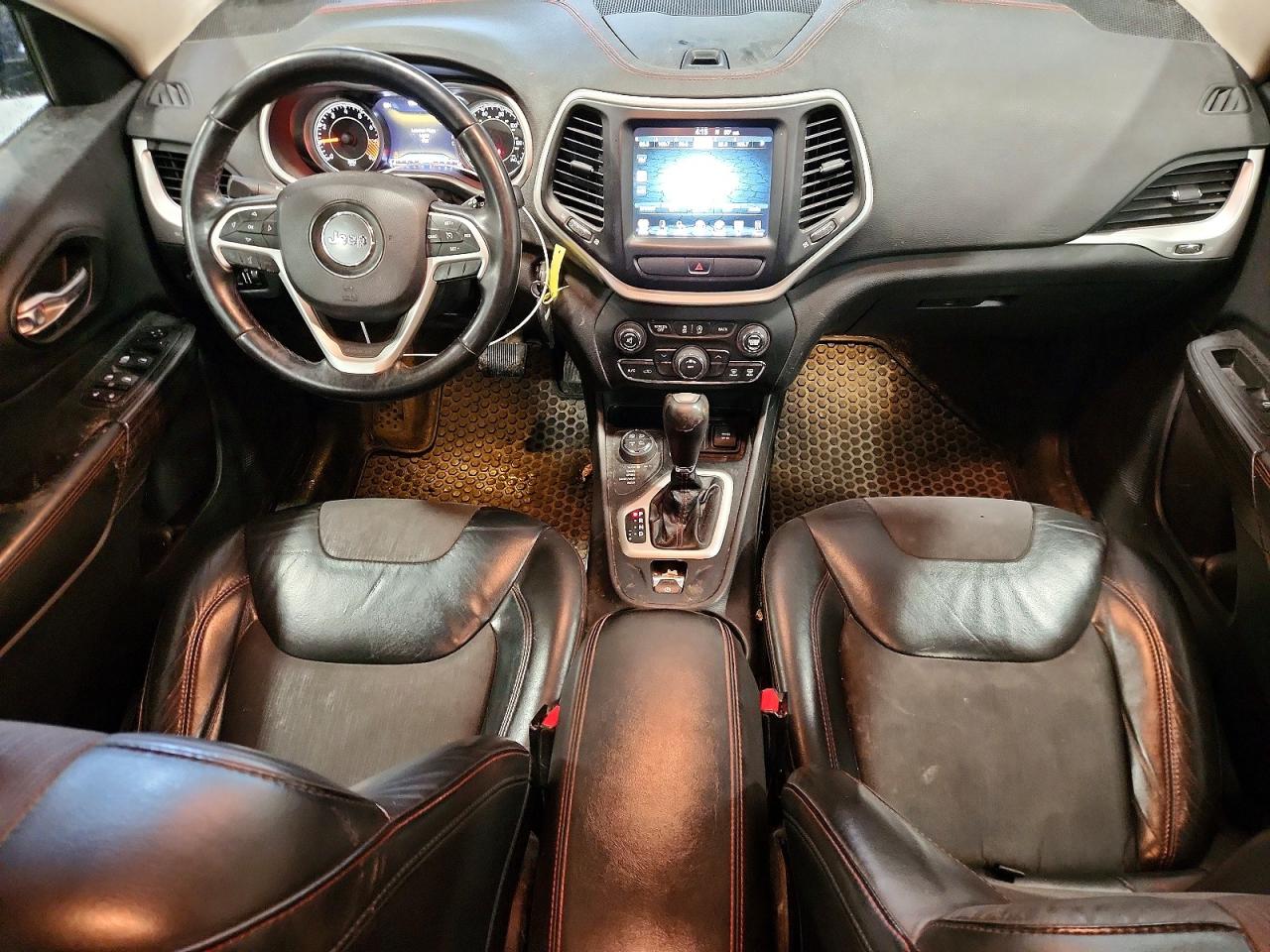 2015 JEEP CHEROKEE TRAILHAWK photo 15