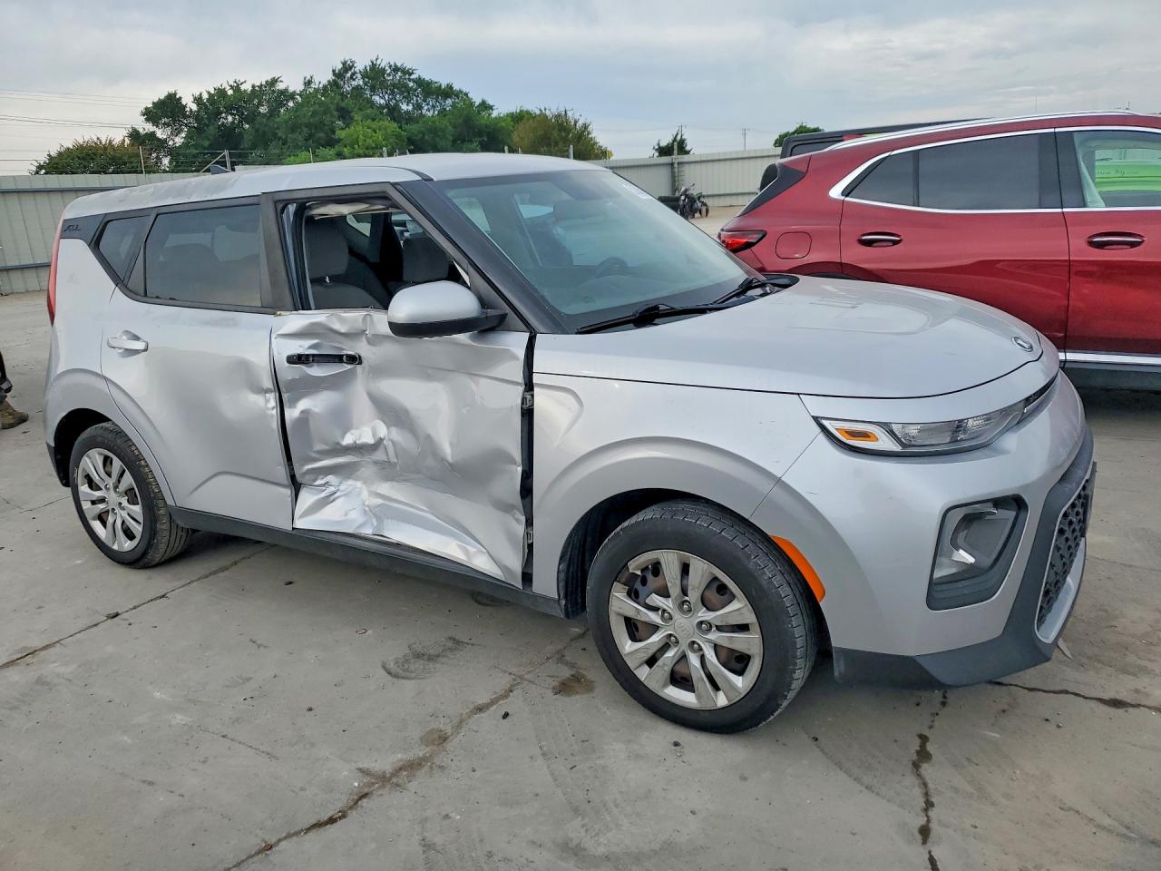 2020 KIA SOUL LX photo 7