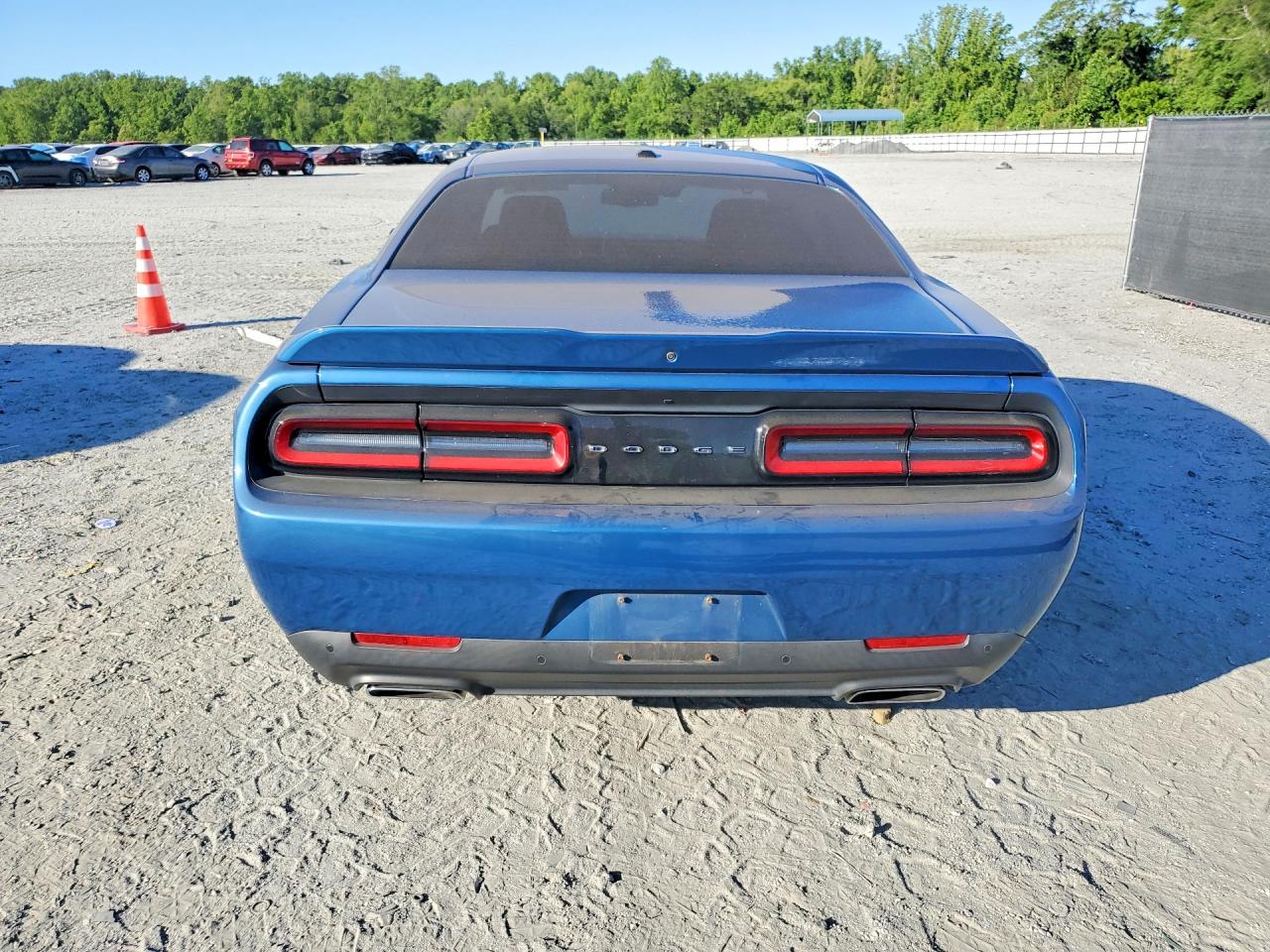 2022 DODGE CHALLENGER R photo 11