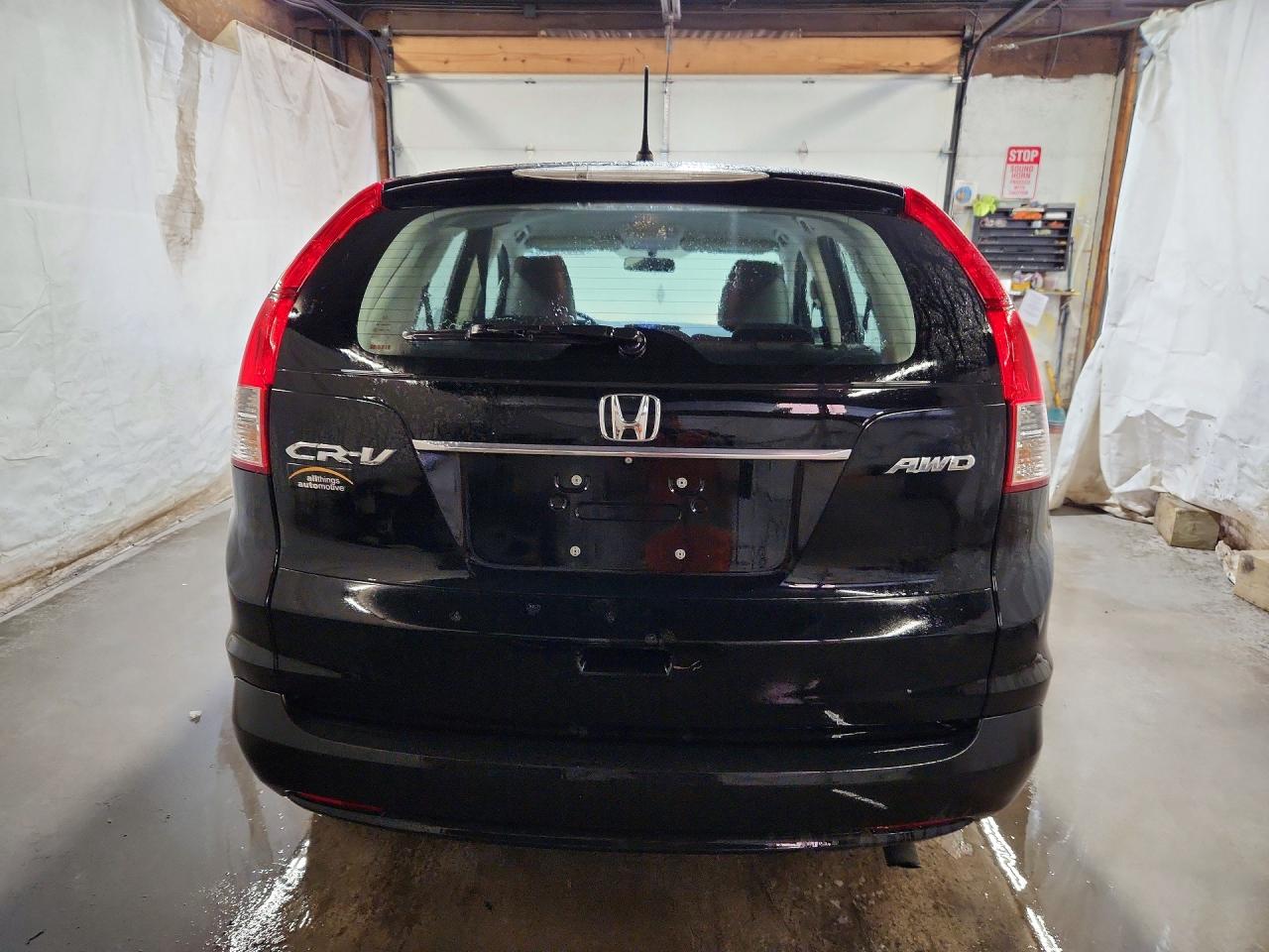 2014 HONDA CR-V LX photo 16