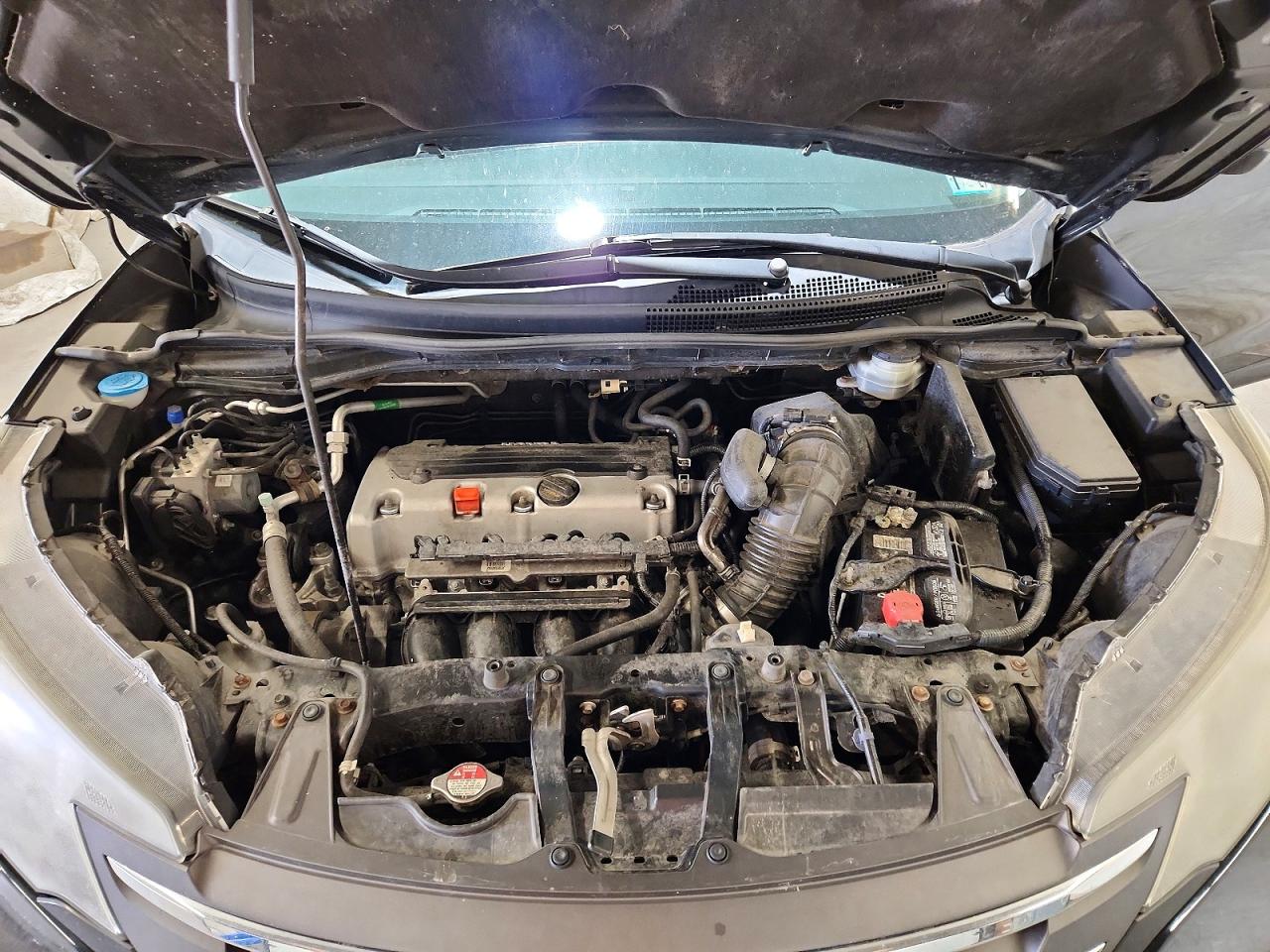 2014 HONDA CR-V LX photo 34