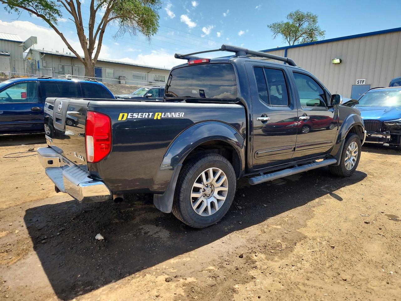 2011 NISSAN FRONTIER S photo 7