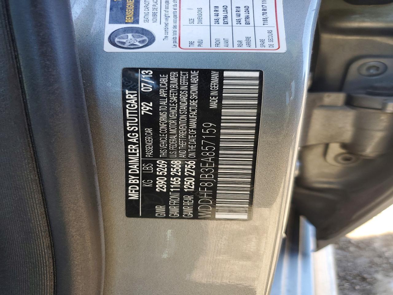 2014 MERCEDES-BENZ E 350 4MATIC photo 34