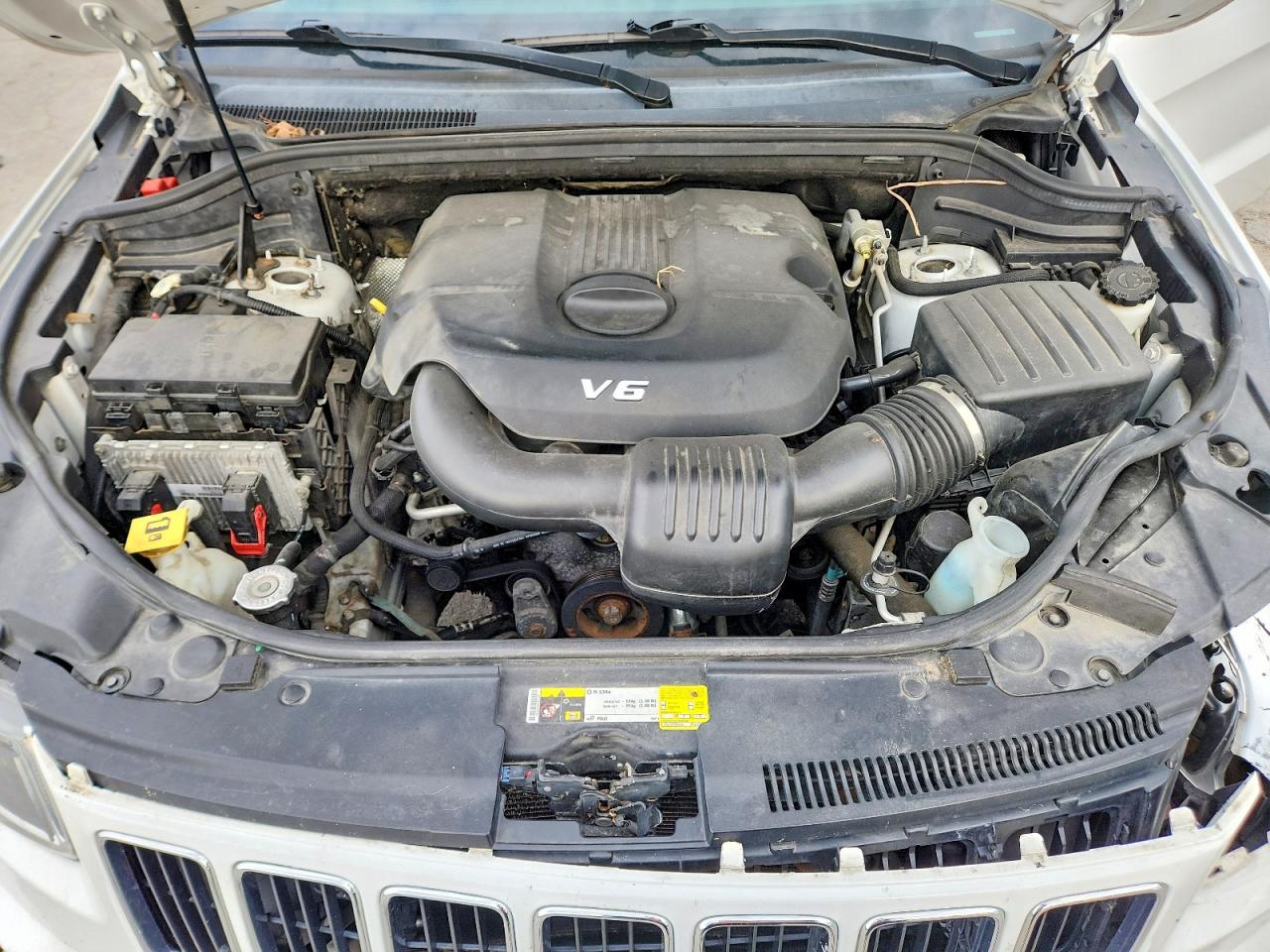 2014 JEEP GRAND CHEROKEE LIMITED photo 12