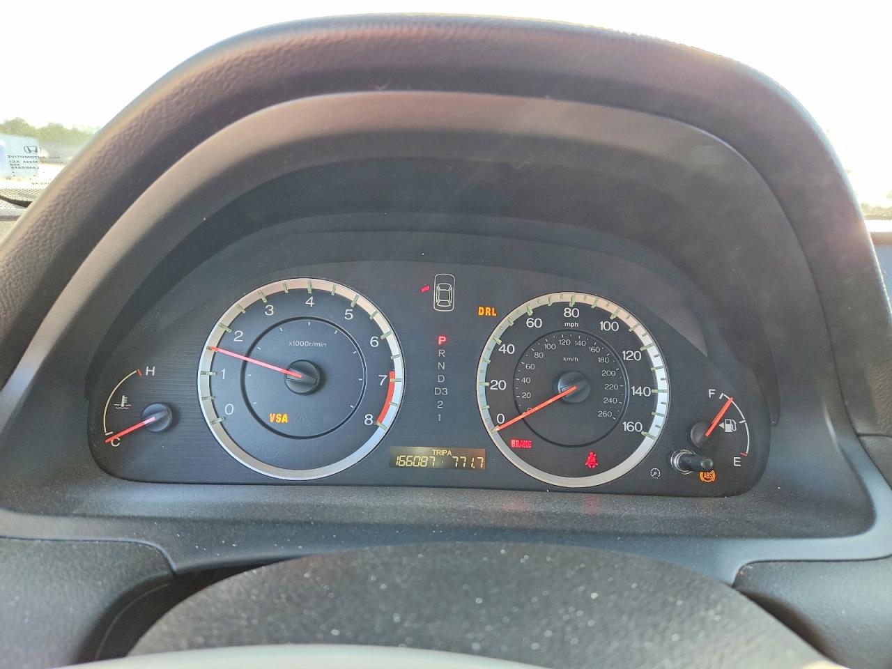 2010 HONDA ACCORD LXP photo 25