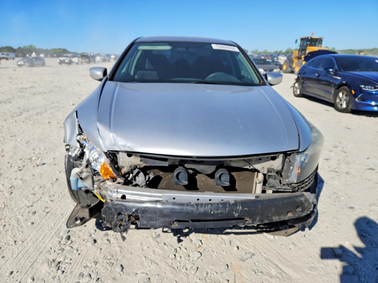 2010 HONDA ACCORD LXP photo 13
