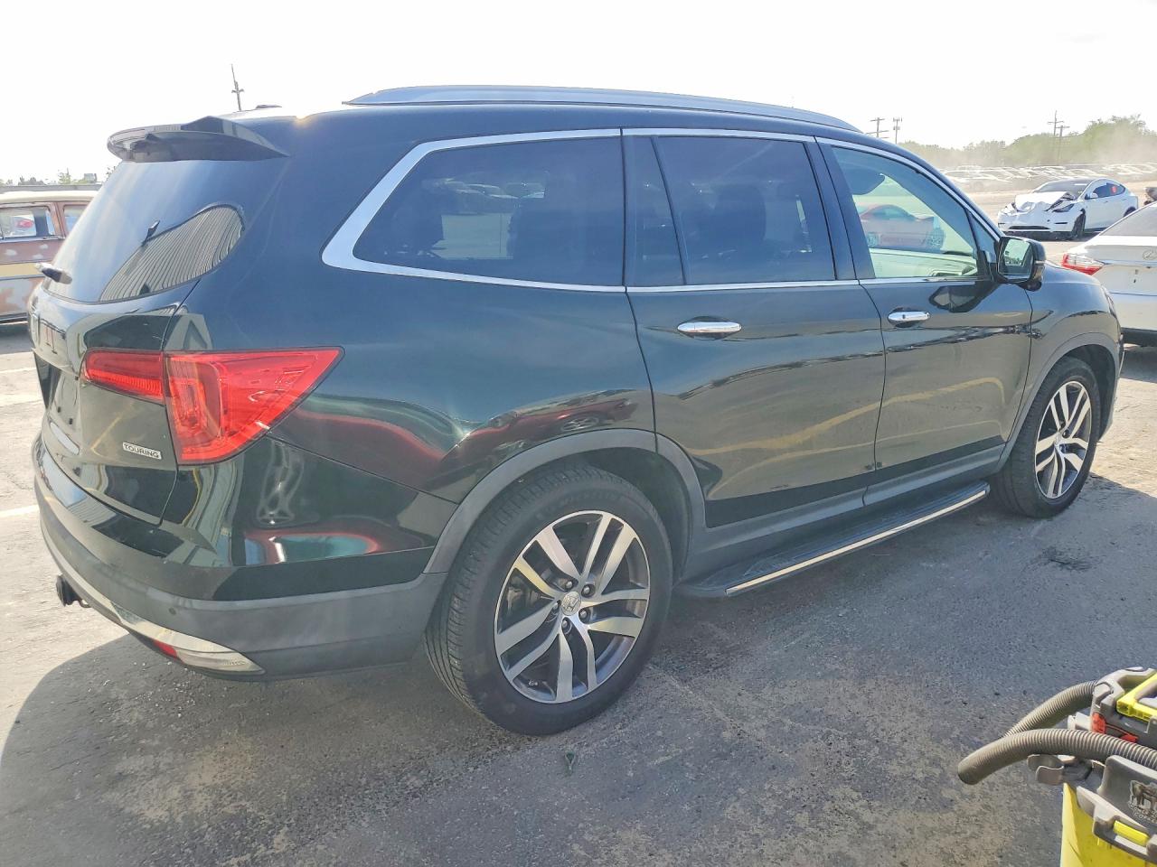 2016 HONDA PILOT TOURING photo 7