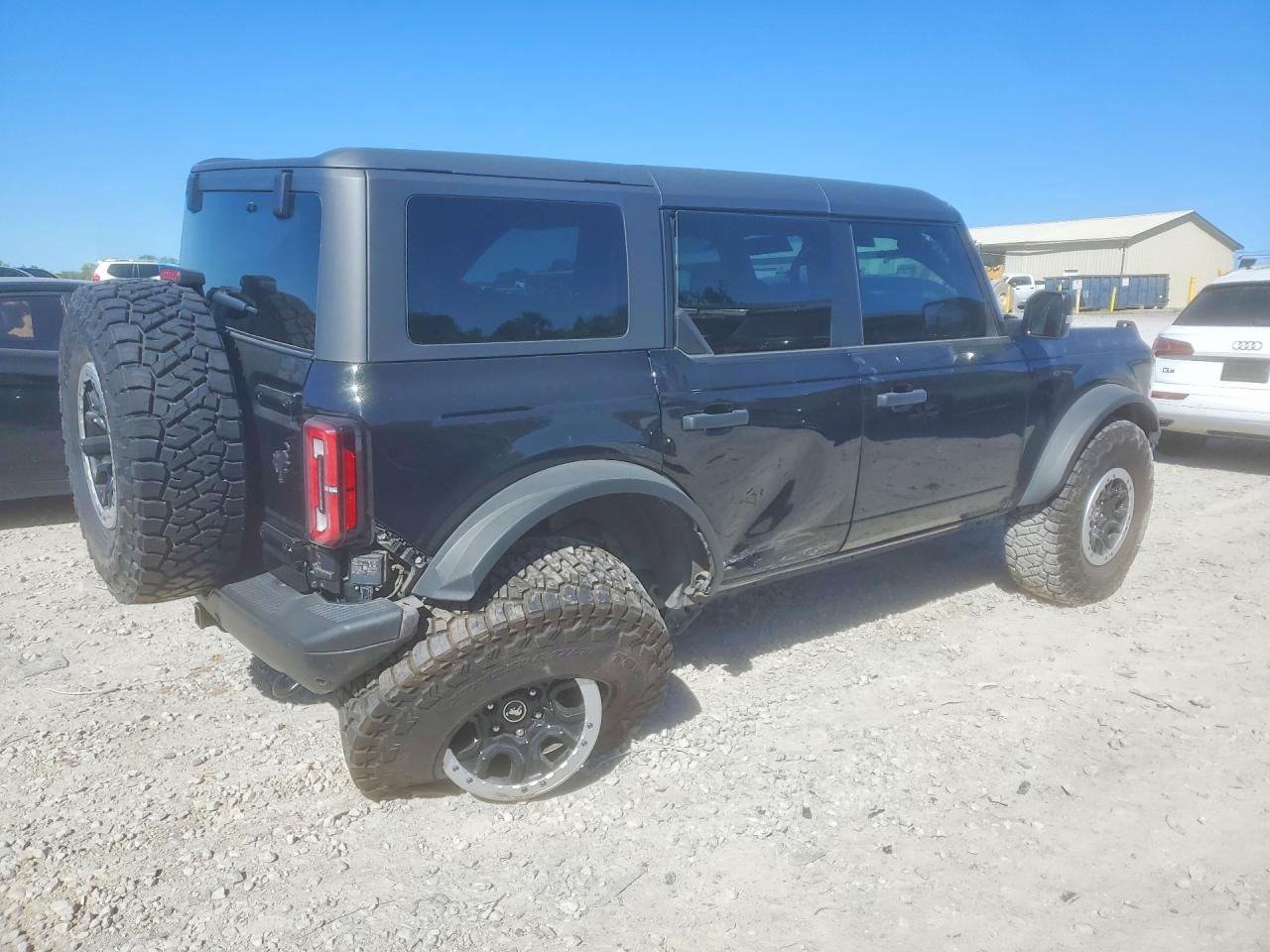 2023 FORD BRONCO BASE photo 5