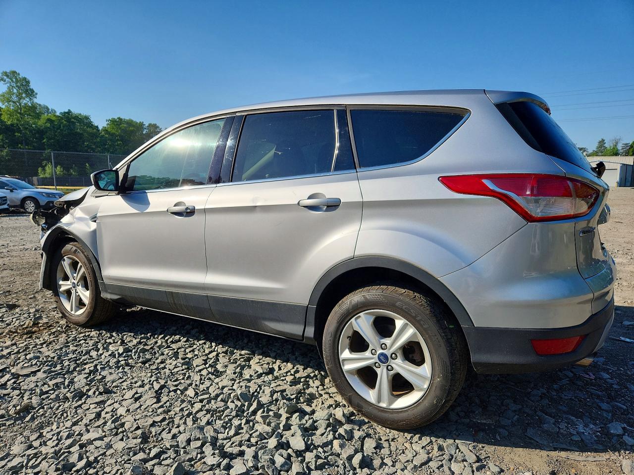 2015 FORD ESCAPE SE photo 4