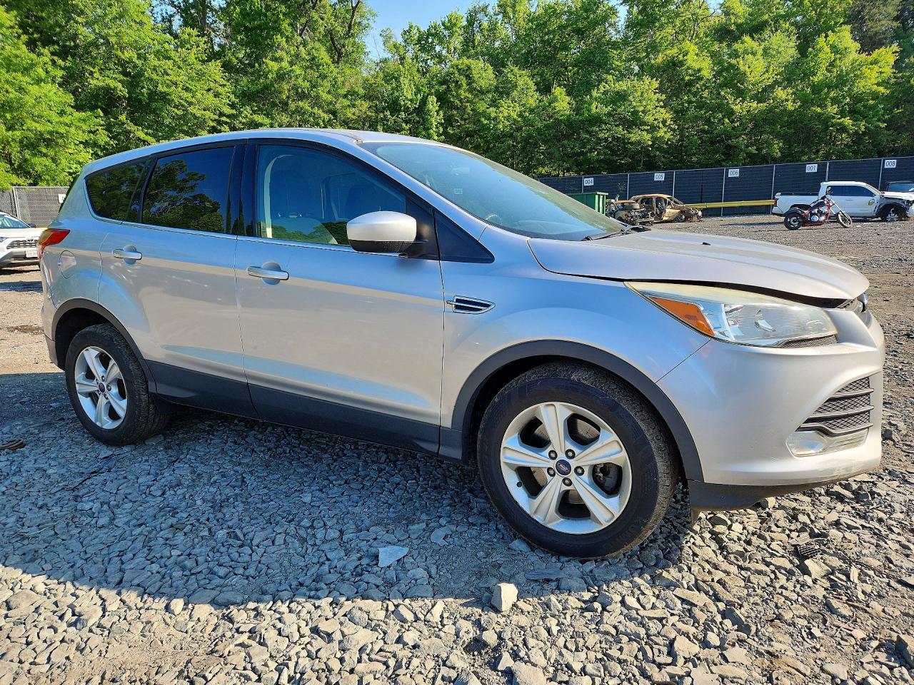 2015 FORD ESCAPE SE photo 10