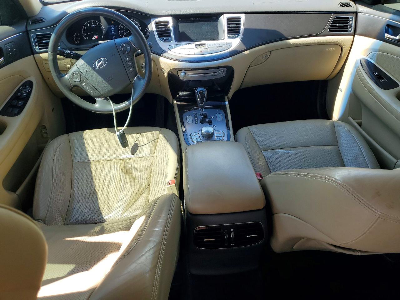 2011 HYUNDAI GENESIS 3.8L photo 15