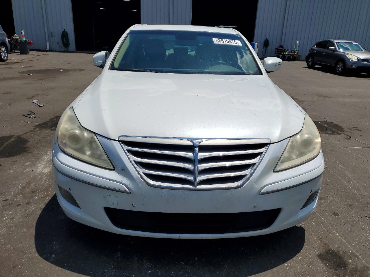 2011 HYUNDAI GENESIS 3.8L photo 9