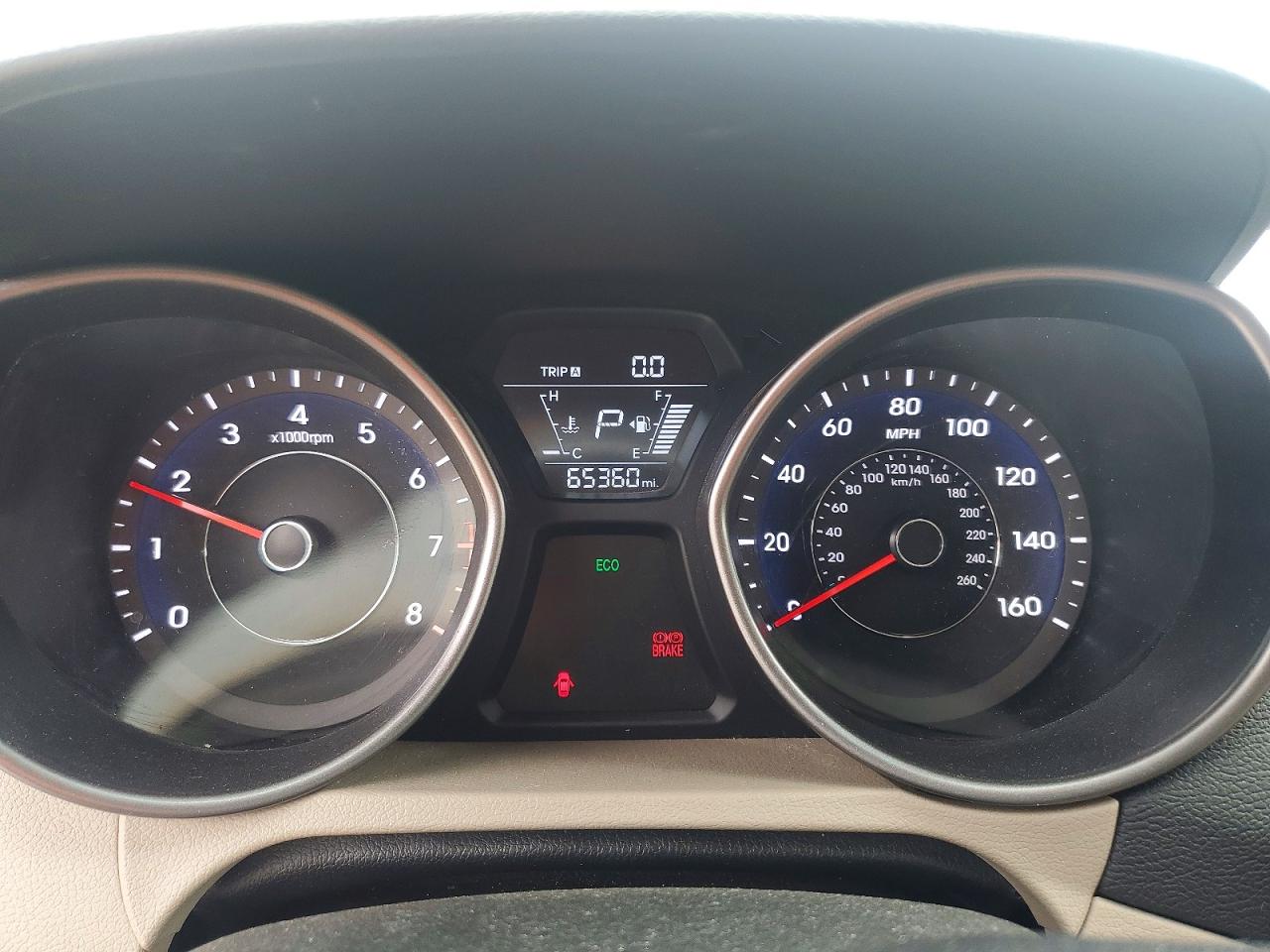 2016 HYUNDAI ELANTRA VALUE EDITION photo 9