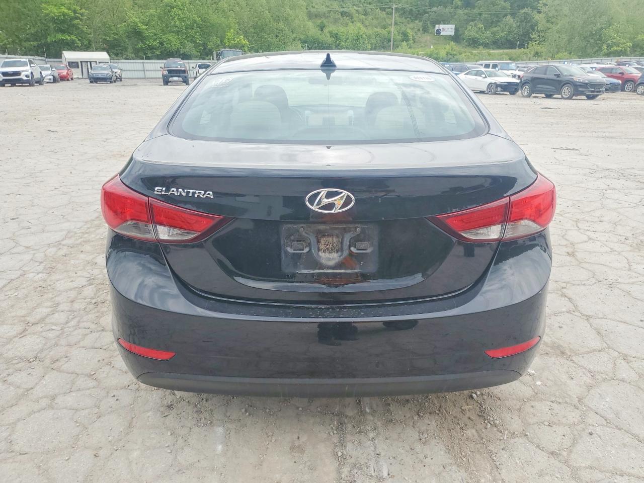 2016 HYUNDAI ELANTRA VALUE EDITION photo 6