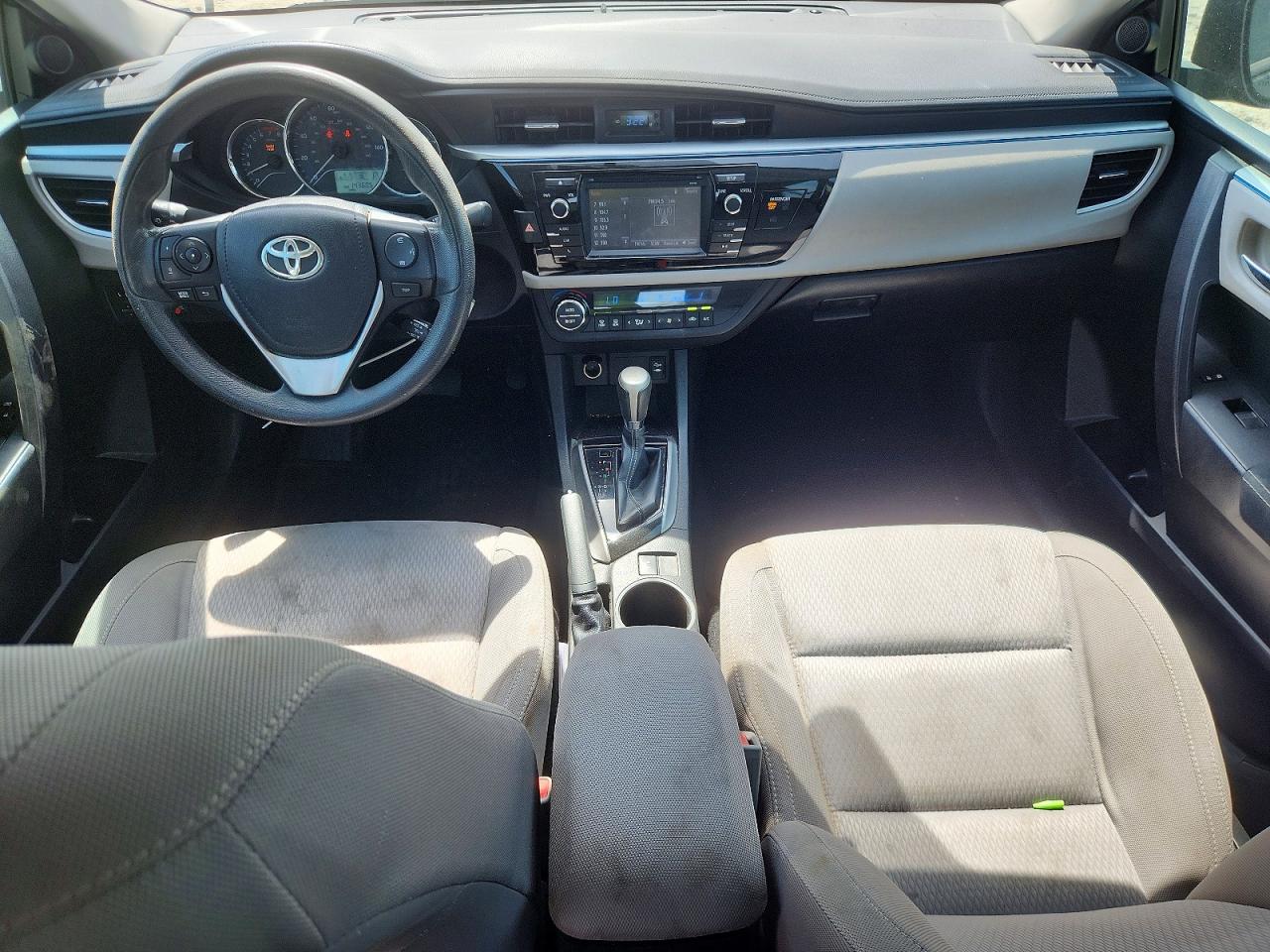 2015 TOYOTA COROLLA LE photo 22