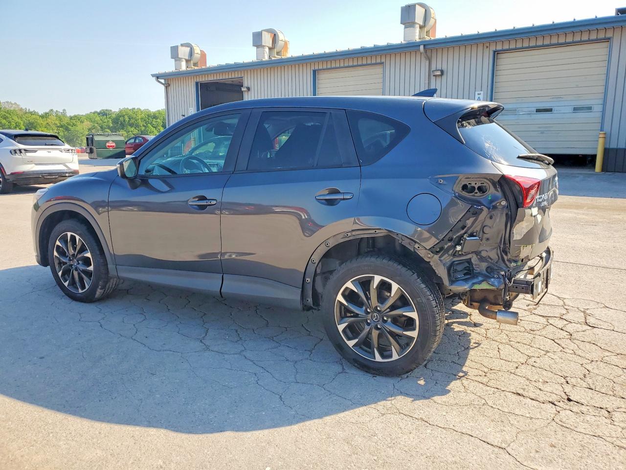 2016 MAZDA CX-5 GT photo 4
