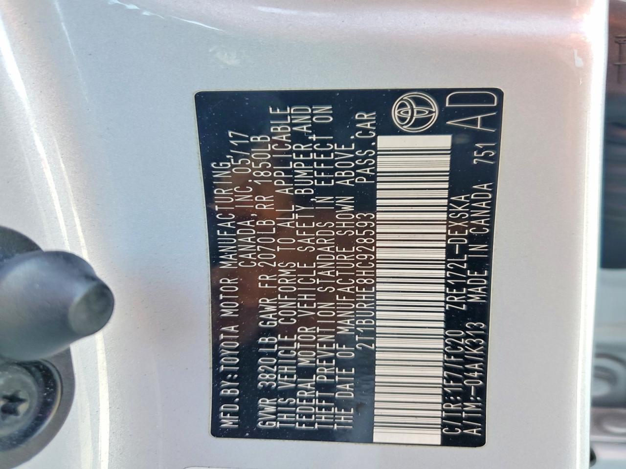 2017 TOYOTA COROLLA SE photo 23