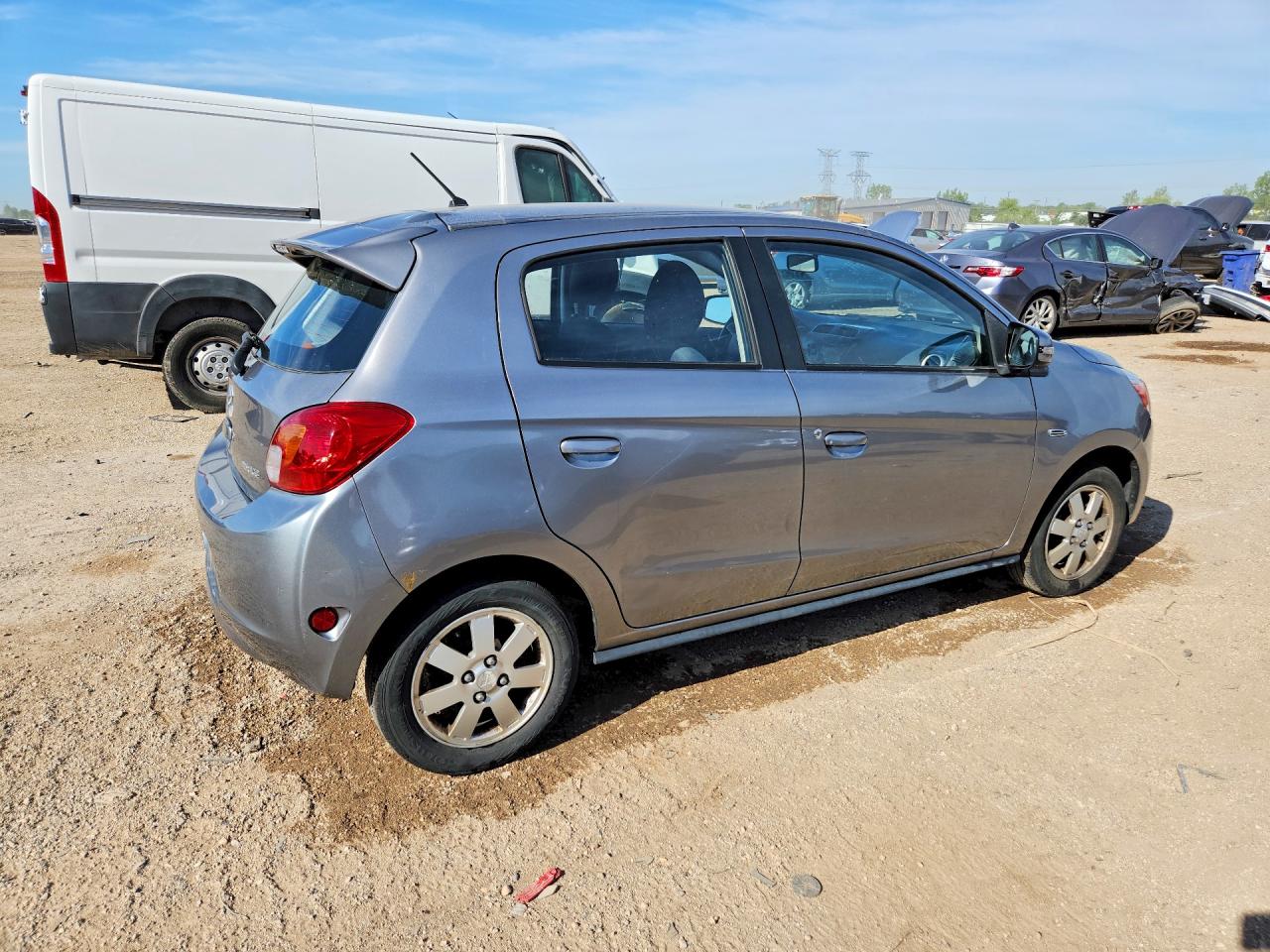 2015 MITSUBISHI MIRAGE ES photo 5