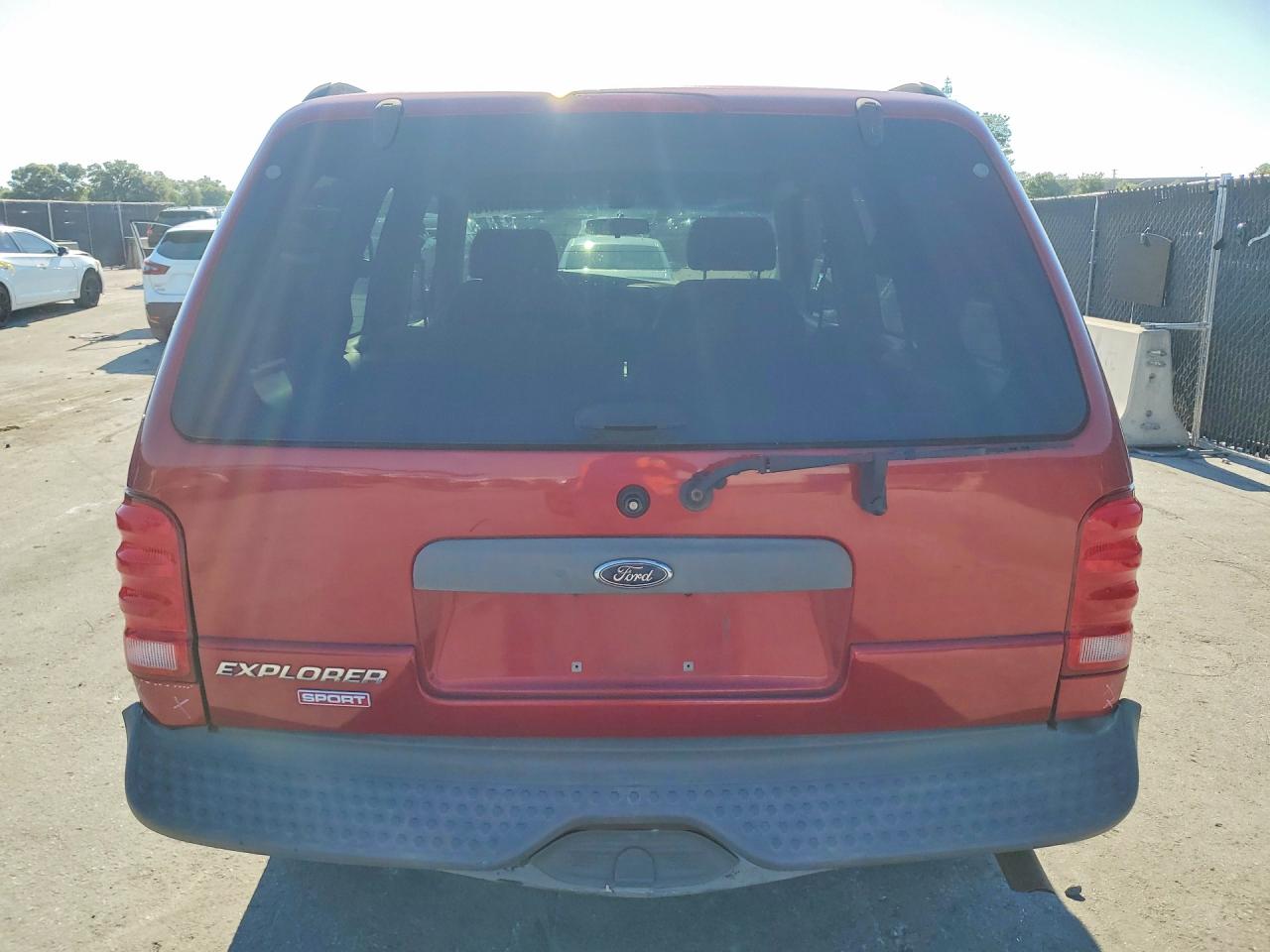 2001 FORD EXPLORER photo 16