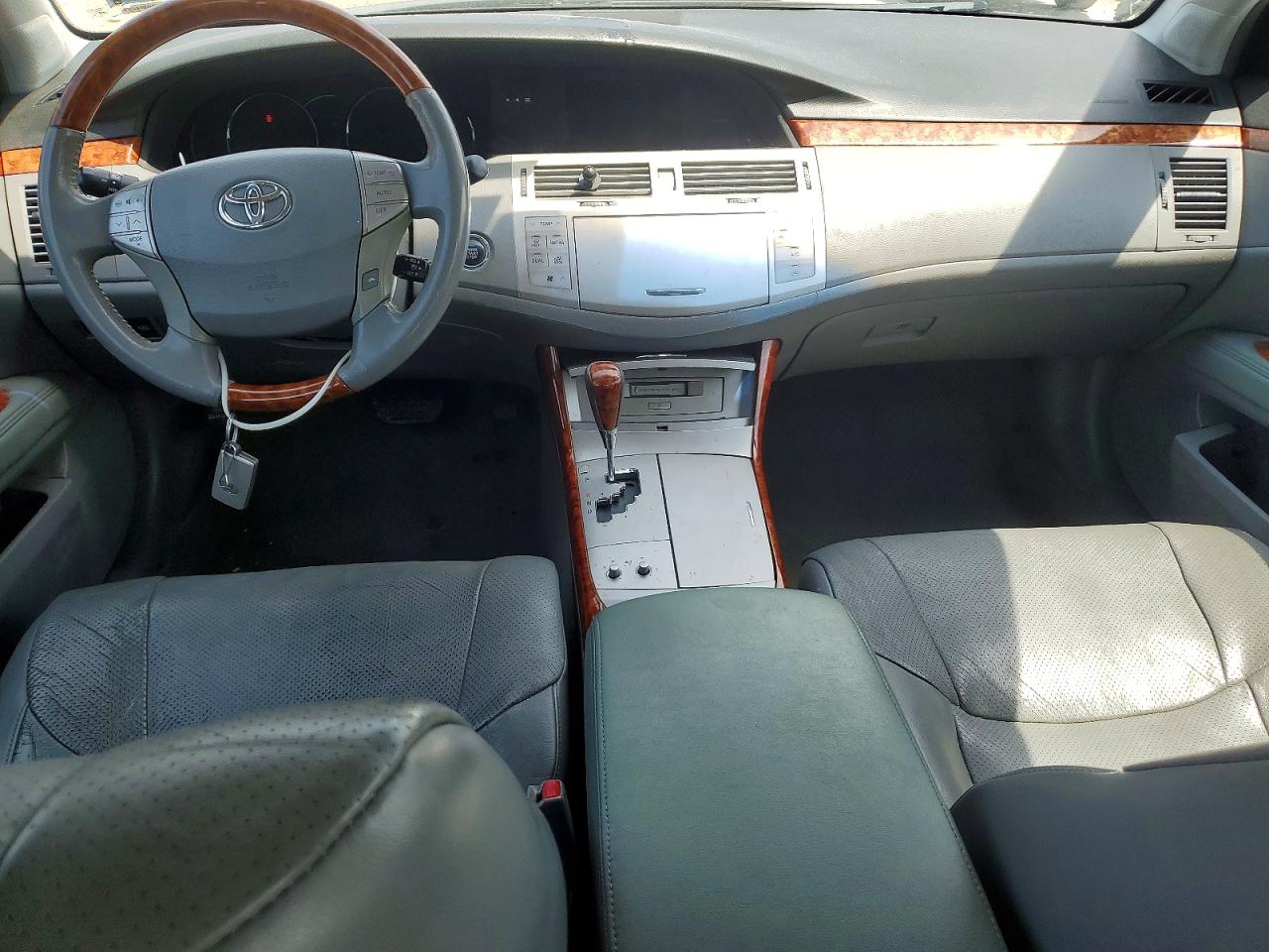 2005 TOYOTA AVALON LIMITED photo 22