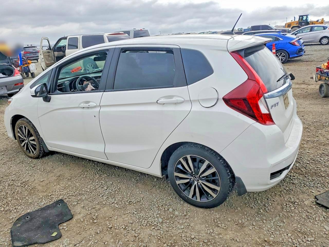 2019 HONDA FIT EX photo 3